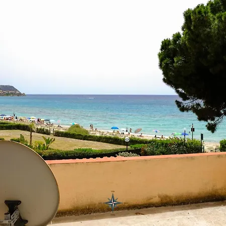 Ferienhaus Giulia Seafront